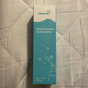 Brand new herbal perineal cooling spray